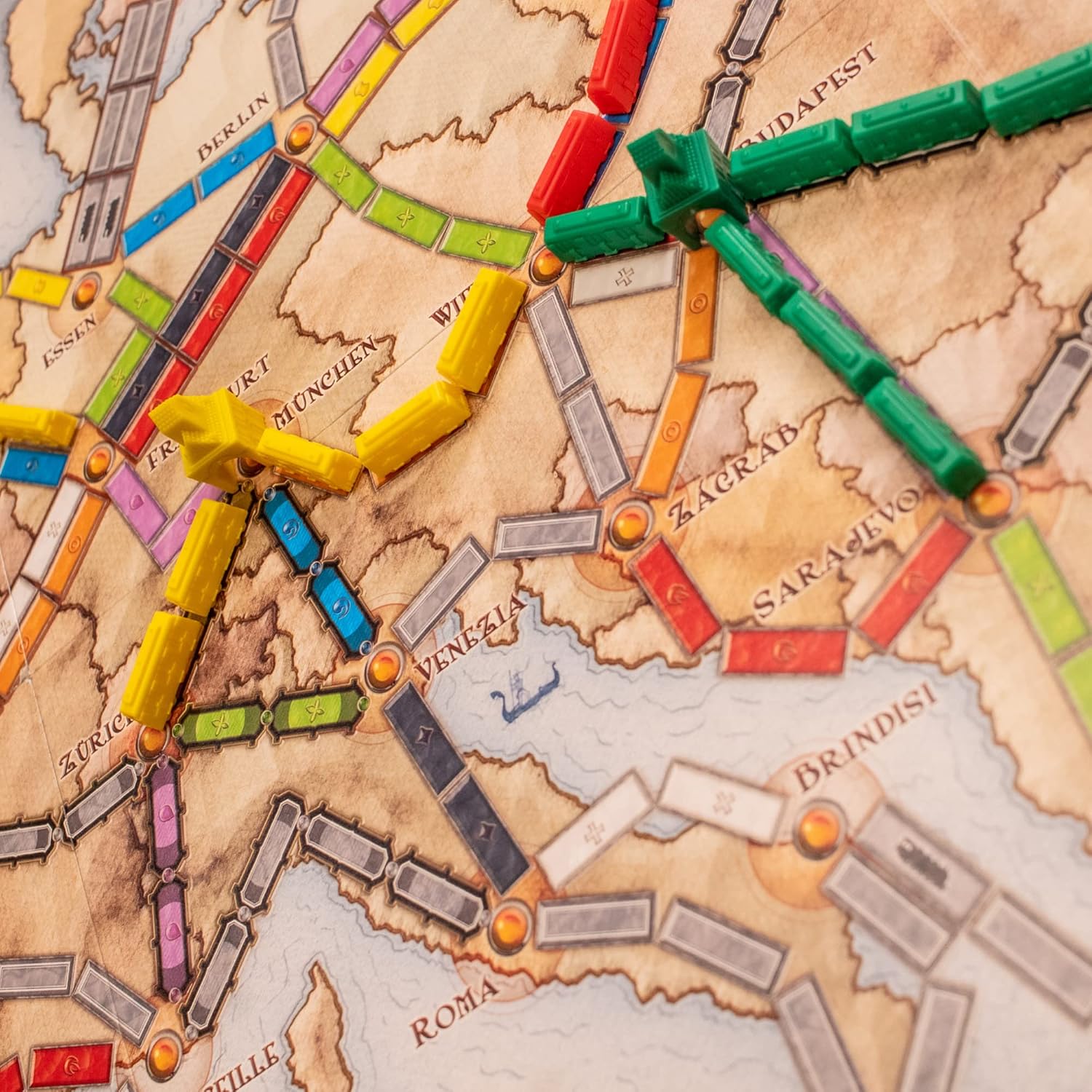 Jogo de Tabuleiro Ticket to Ride Europa — foto 3